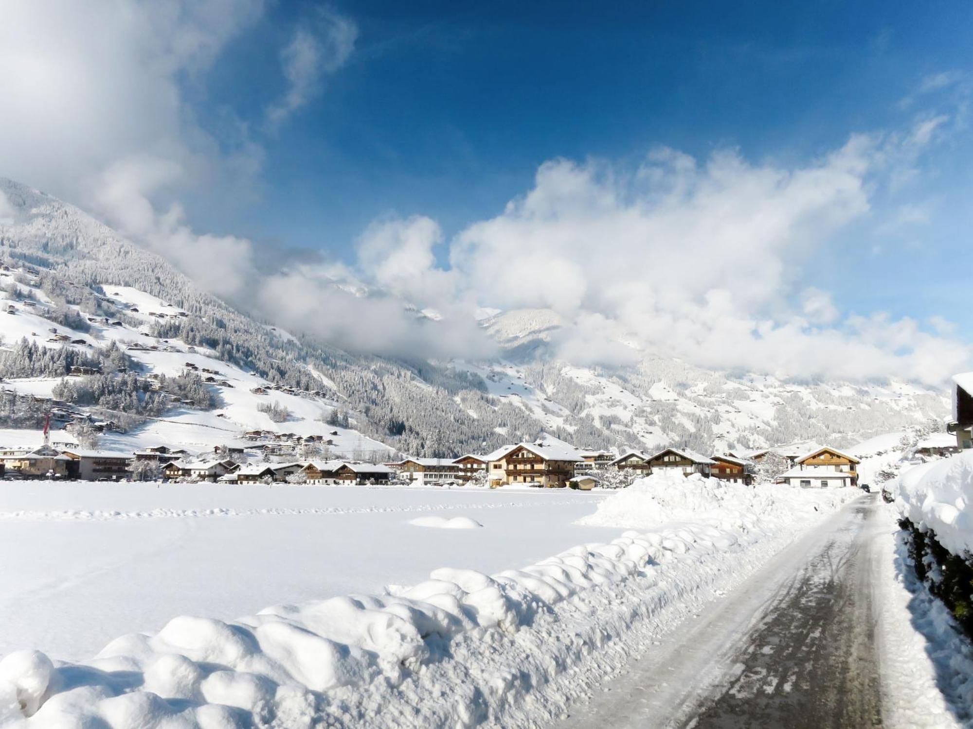 Apartment Heisenhaus-1 By Interhome Ramsau im Zillertal Luaran gambar